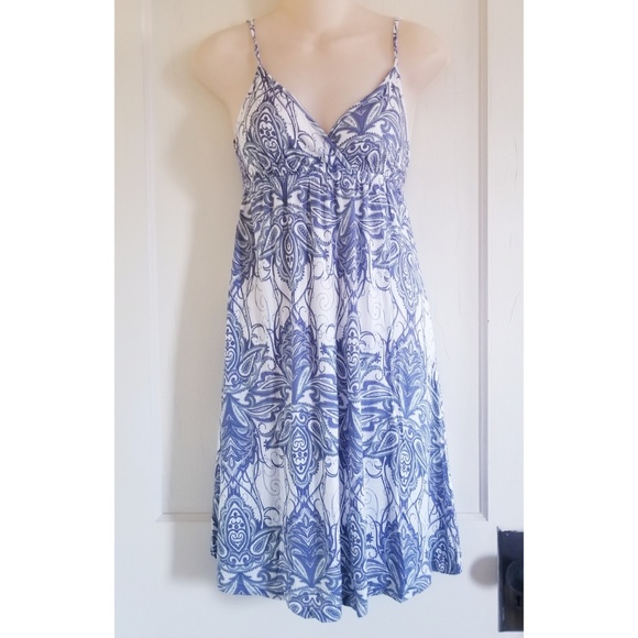 Banana Republic Dresses & Skirts - Banana Republic • Paisley Printed Sundress
